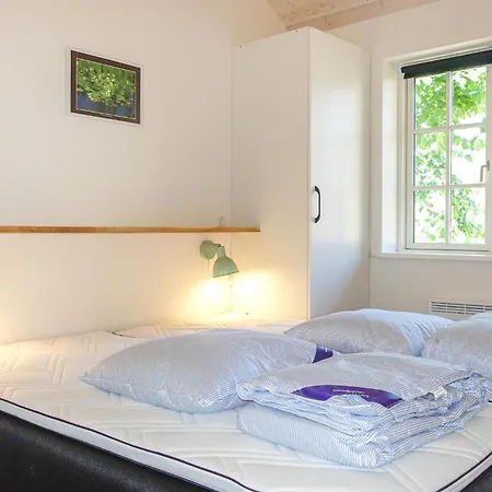Cozy In Aakirkeby With Kitchen Vester Sømarken